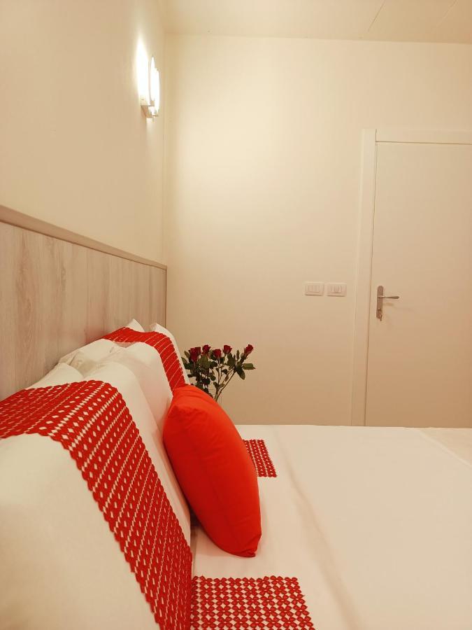 Arcobaleno Rooms Mestre-Venezia Kültér fotó