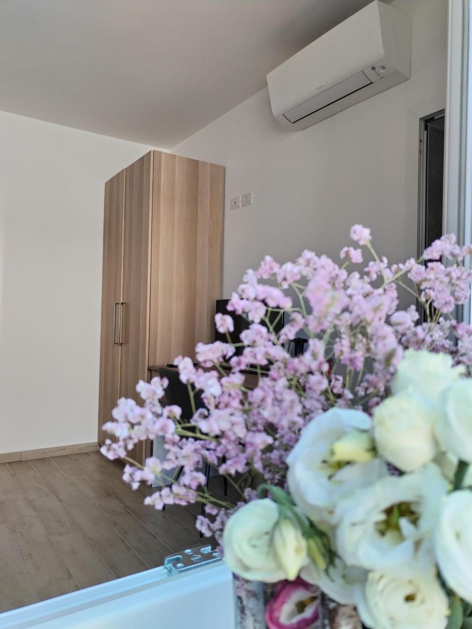 Arcobaleno Rooms Mestre-Venezia Kültér fotó